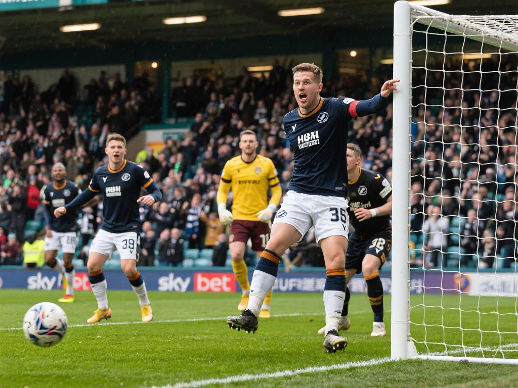 汗水浇灌的 汗水浇灌的